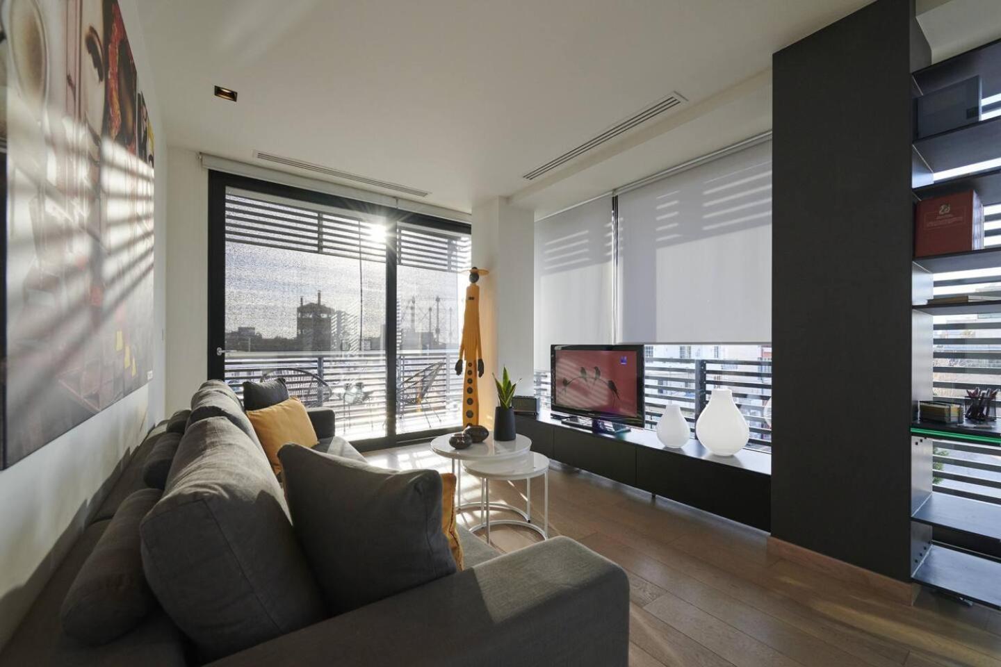 Ma Maison Nο 4, Downtown Loft , Short Walk To Acropolis, Ultra High Speed Internet 500 Mbps, Parking Upon Request, 1' From Metro Station 아테네 외부 사진