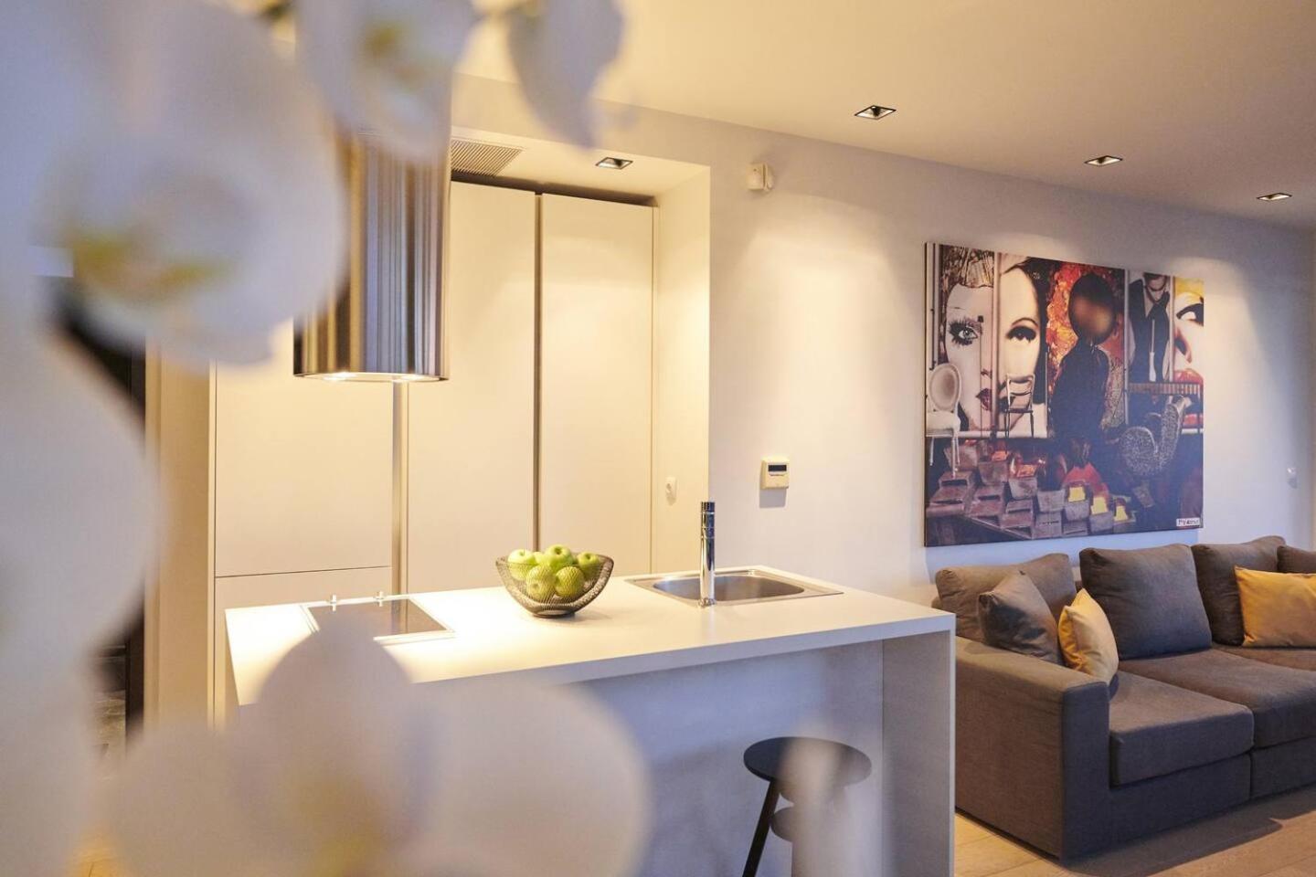 Ma Maison Nο 4, Downtown Loft , Short Walk To Acropolis, Ultra High Speed Internet 500 Mbps, Parking Upon Request, 1' From Metro Station 아테네 외부 사진
