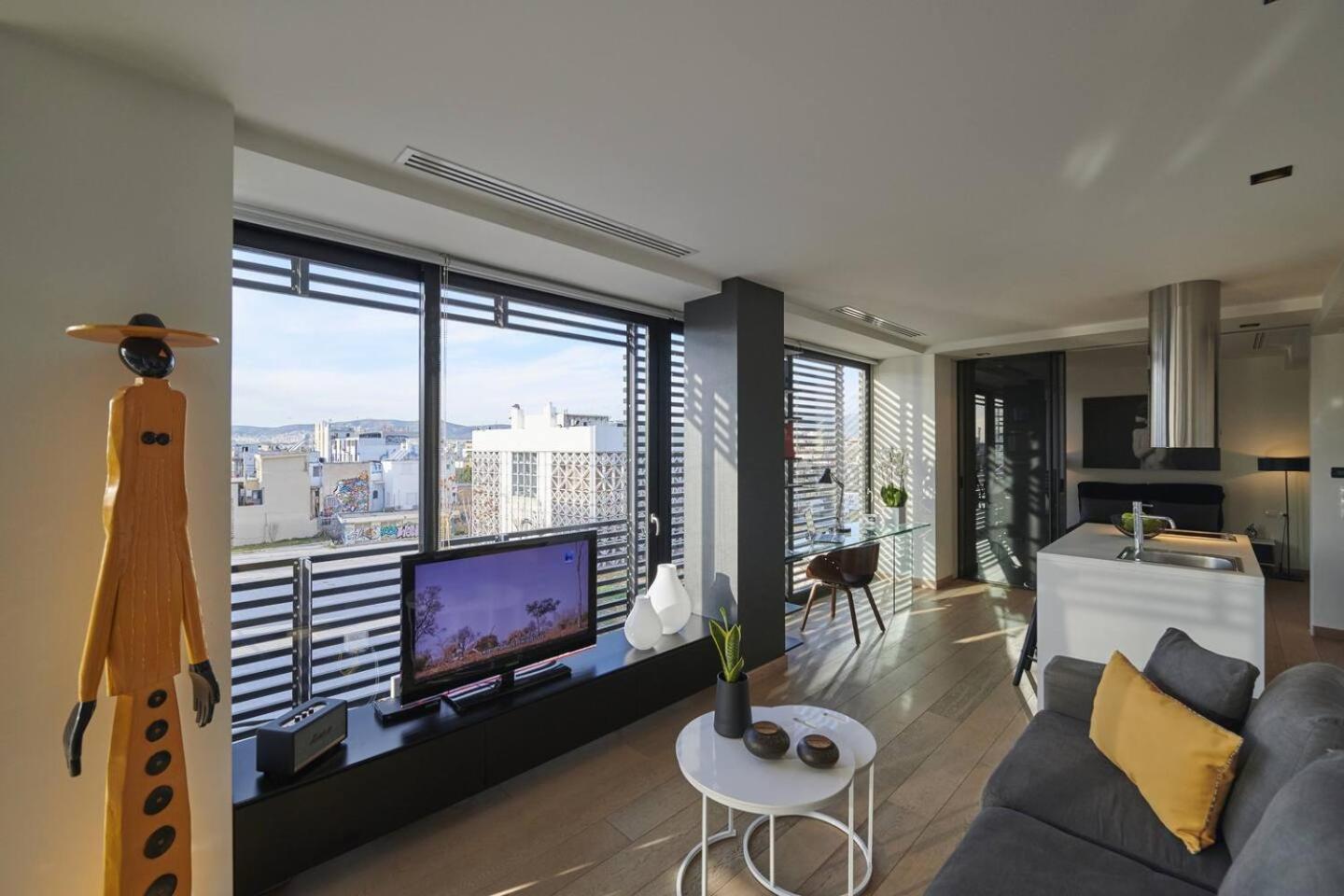 Ma Maison Nο 4, Downtown Loft , Short Walk To Acropolis, Ultra High Speed Internet 500 Mbps, Parking Upon Request, 1' From Metro Station 아테네 외부 사진