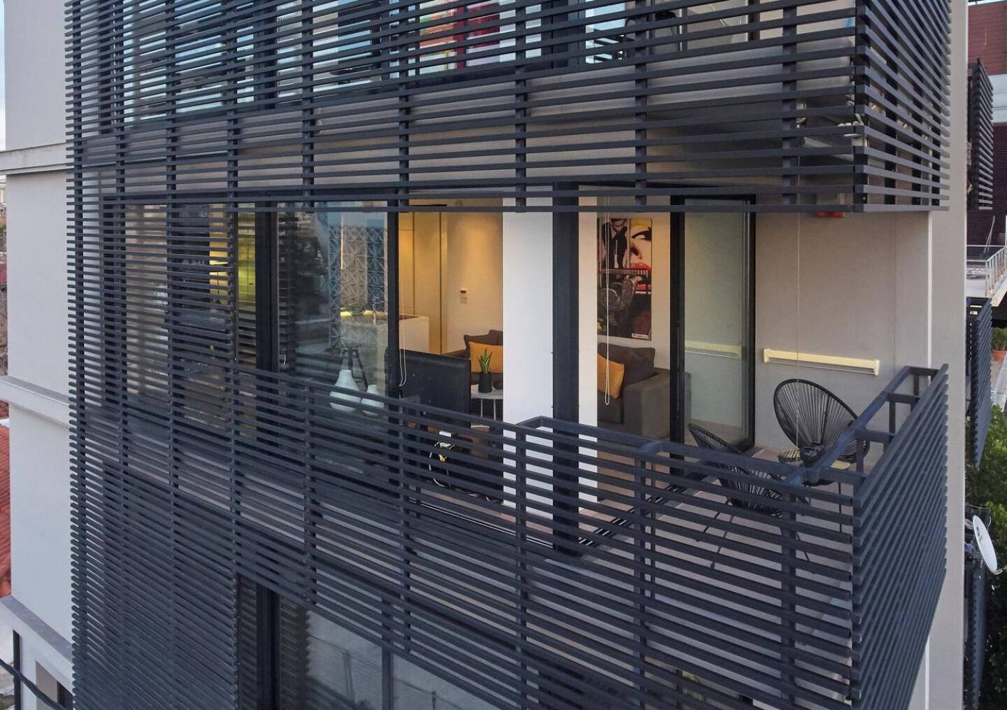 Ma Maison Nο 4, Downtown Loft , Short Walk To Acropolis, Ultra High Speed Internet 500 Mbps, Parking Upon Request, 1' From Metro Station 아테네 외부 사진